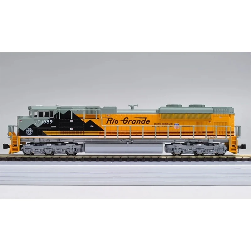 

KATO N Train Model 1/150 1989 Diesel Locomotive Train Model Toy Boy Gift