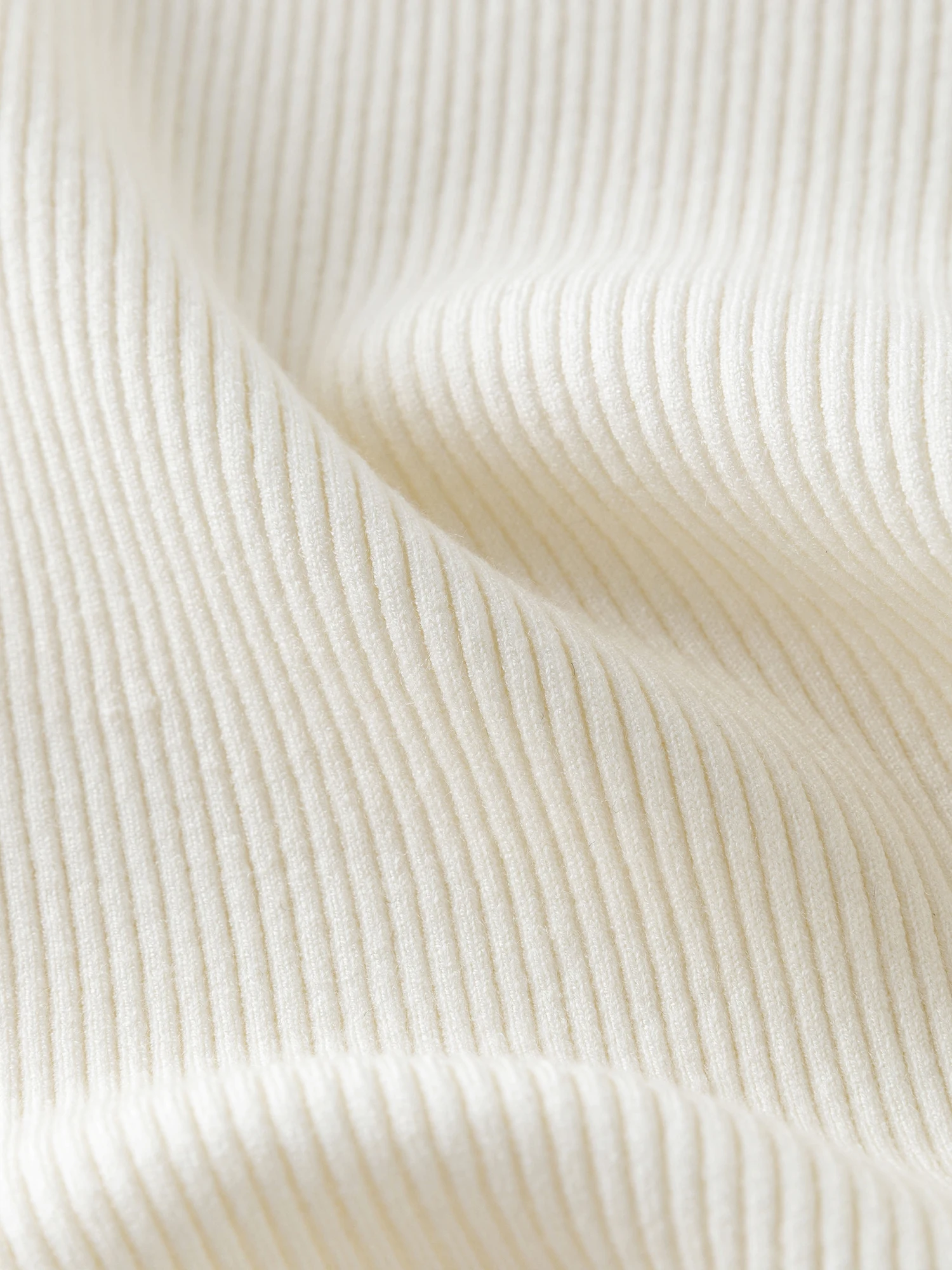 ZIQIAO женские бежевые тонкие пуловеры с оборками дизайн вязаный черный подходящий