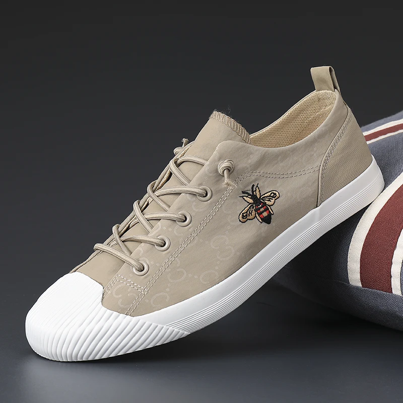 Рисунок 2 - Мужская обувь на низком каблуке