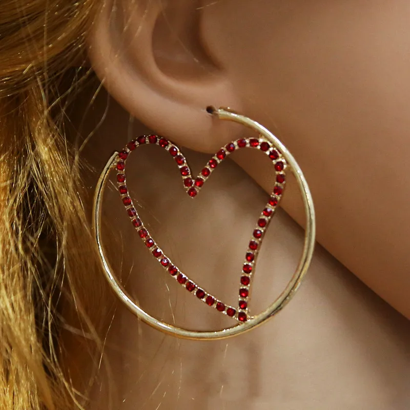 

European and American Fashion Heart Circle Earrings Luxury Simple Design Jewelry For Women Big Earrnings Cute Accessories New