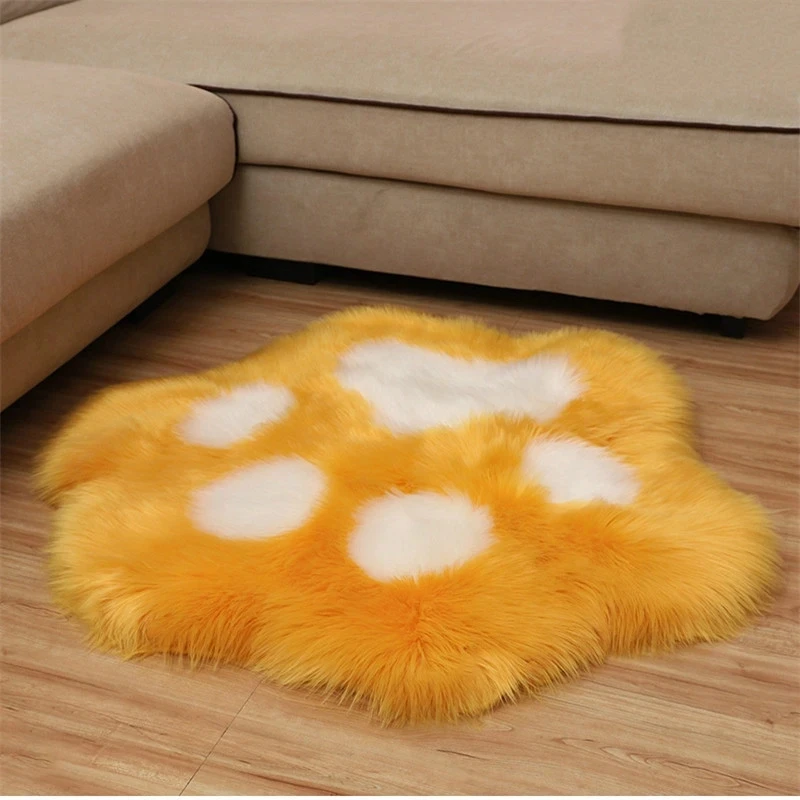 

2023 Cute Cat Paw Animal Footprint Shape Soft Plush Carpet Bear Foot Cushion Home Sofa Table Floor Mat Bedroom Decorative Carpet