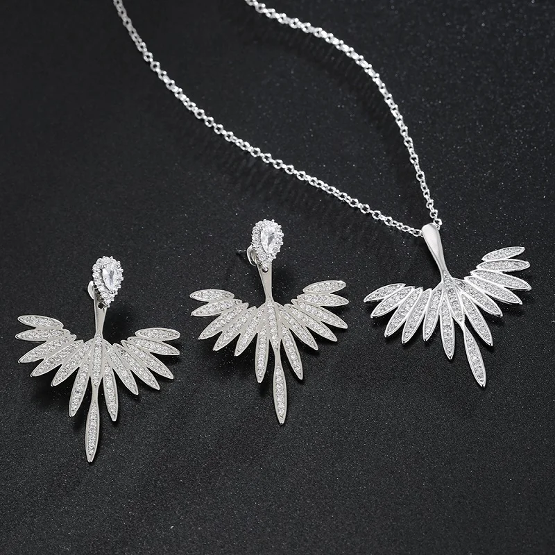 

White Angel Wings Jewelry Set Stud Earrings Necklace European and American Style Luxury Style 2022 Jewelry Wedding Free Shipping