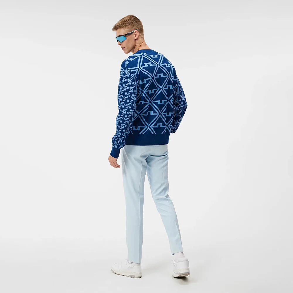

"A Men's Knitted Top That Shows Maturity and Stability in Autumn! Outdoor Golf, Brand Design, New Fashion Sports!"