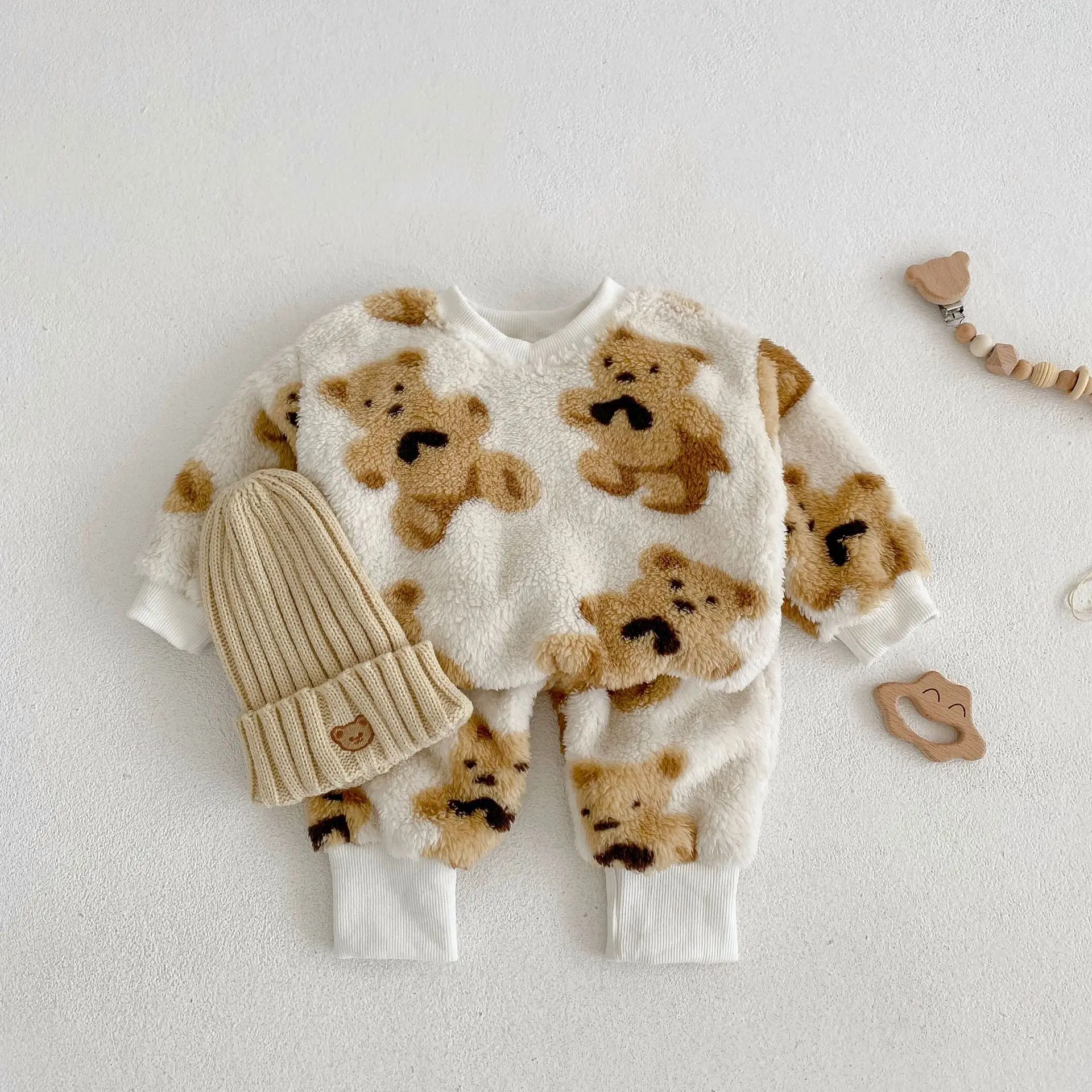 Рисунок 3 - Детская зимняя одежда