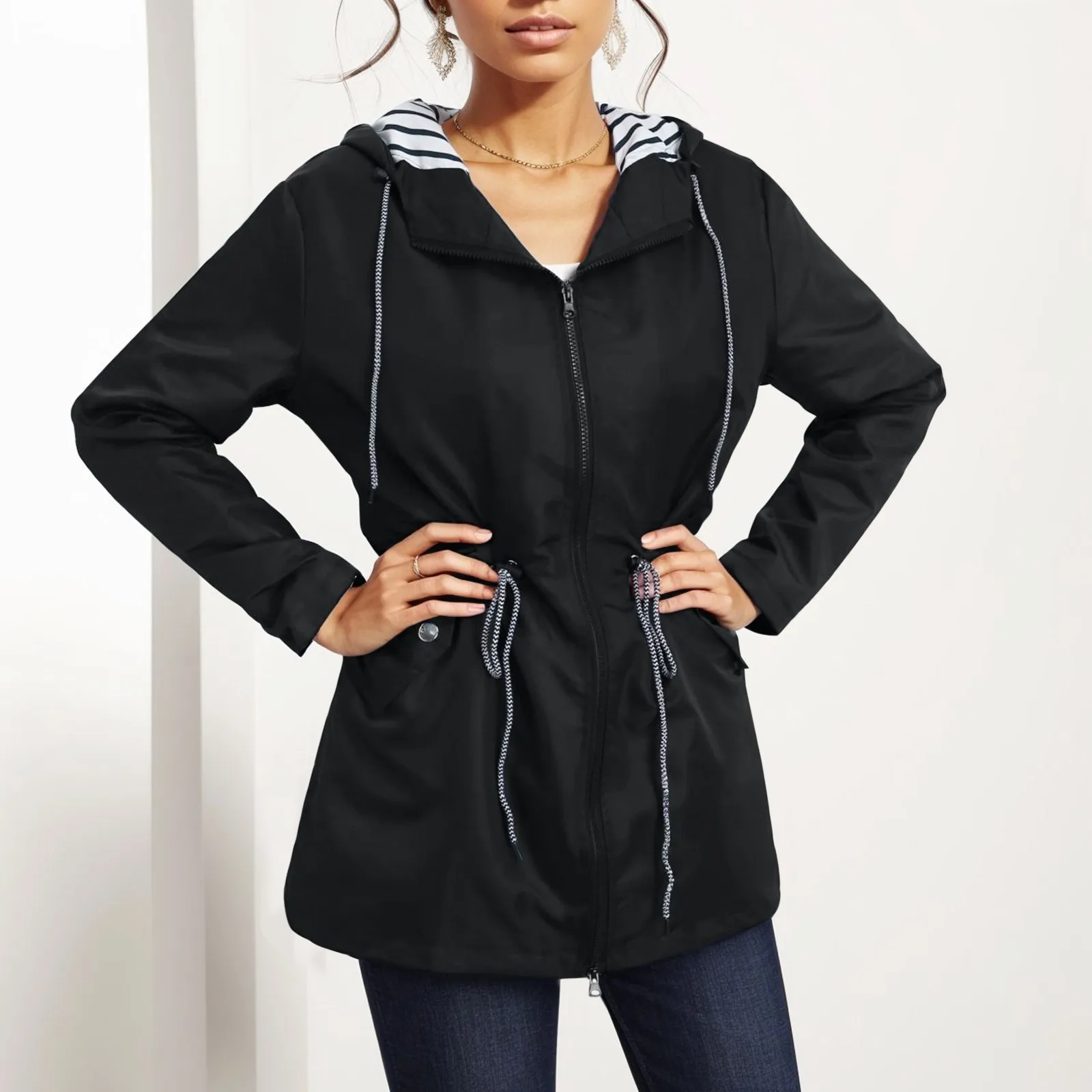 

Women's Spring Autumn Hooded Windproof Outwear Lightweight Solid Color Long Sleeve Female Windbreaker With Pockets