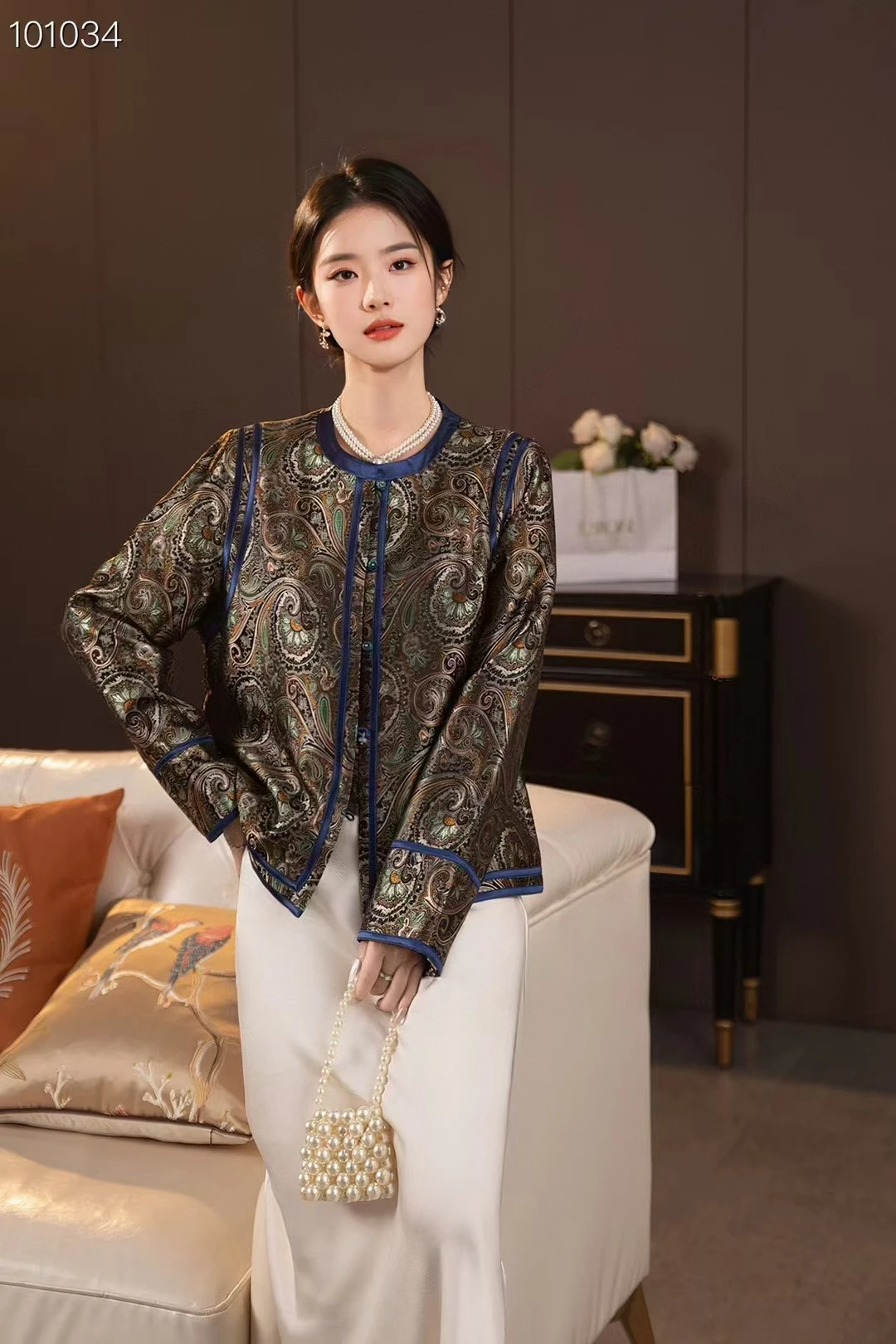 Осенняя новая шелковая куртка с круглым вырезом и хвостом Феникса в стиле ретро