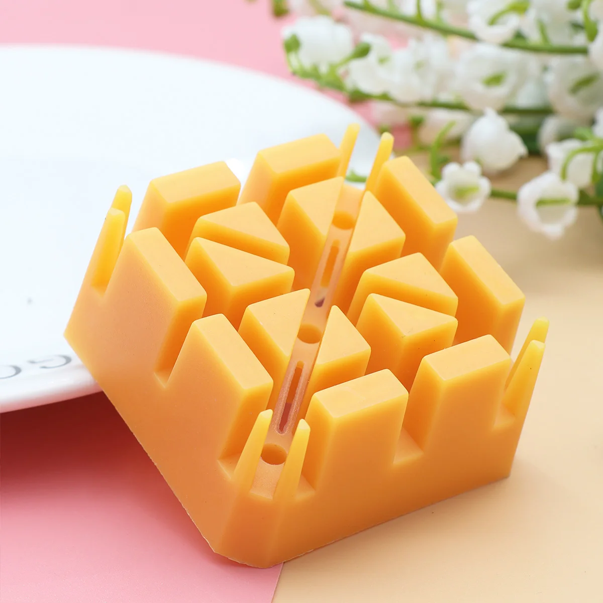 Plastic Watch Band Bracelet Holder Block Links Repair Tool for Watch Repair and Watch Band Replacement (Yellow)