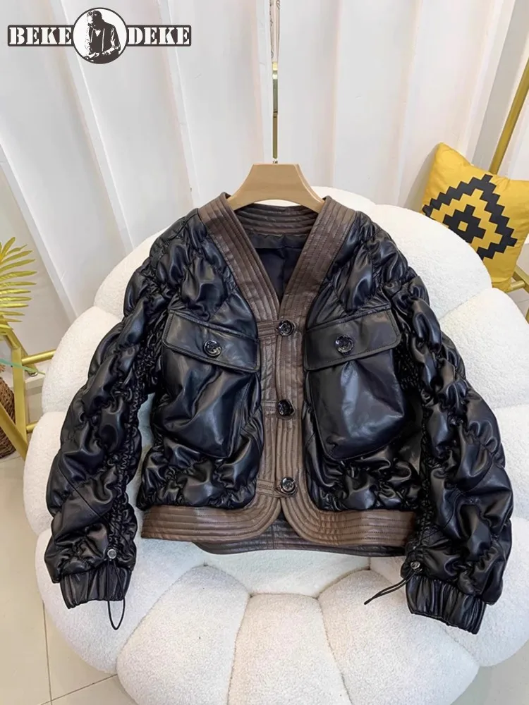 Женская куртка из натуральной кожи с v-образным вырезом