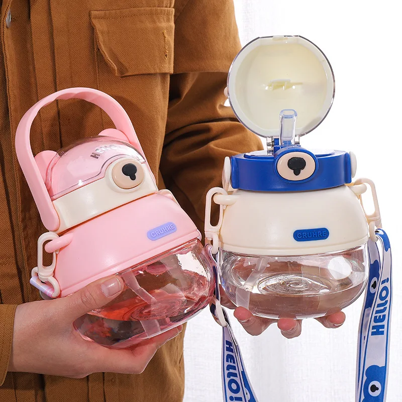 

1000ml Water Bottle Cute Bear Drinking Bottle Sports Water Bottle With Straw Strap Portable Reusable Plastic Cups