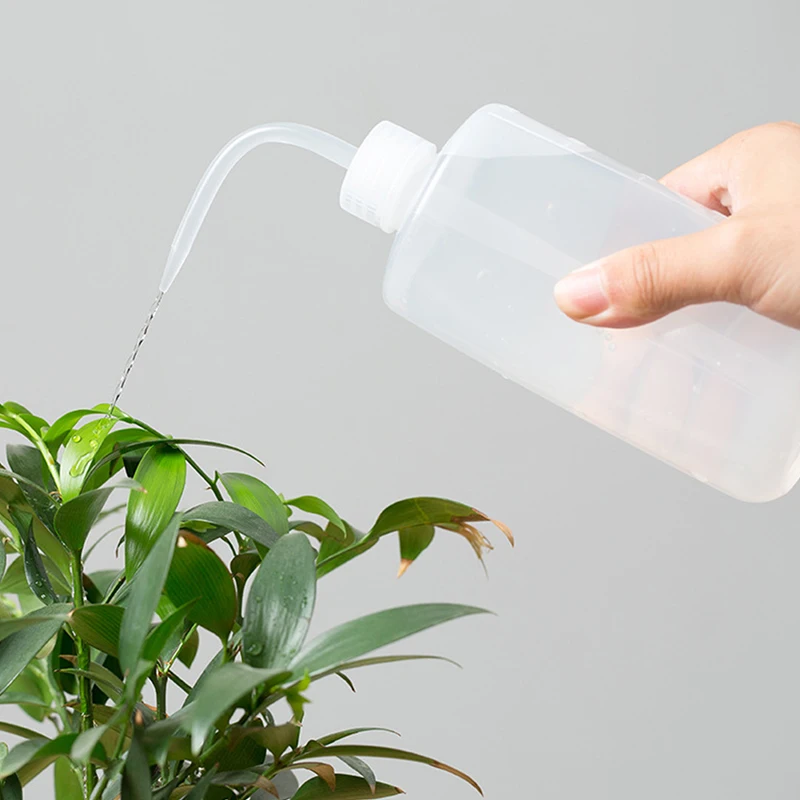 

250ml 500ml 1000ml Drip Irrigation Water Bottle Plastic Squeeze Bottle Kettle Watering Can For Flowers Succulents Garden Tools