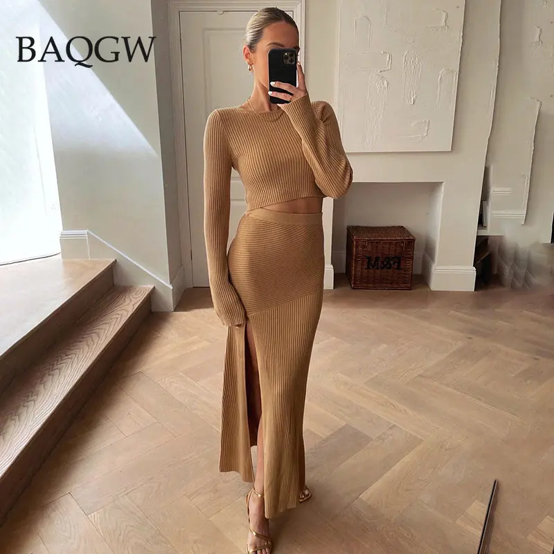 

Streetwear High Split Skirts 2 Pieces Set for Women Fashion Long Sleeve Cropped Tops Suits Autumn Ladies Bodycon Slim Outfit