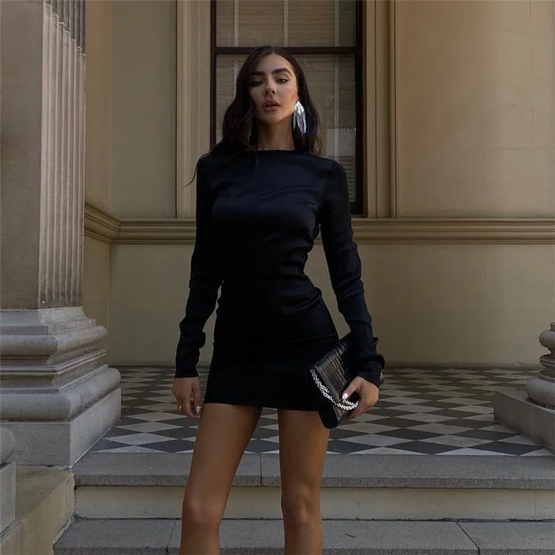 

2022 Sexy Backless Long Sleeves O-Neck Patchwork Bodycon Black Dress Women Elegant Fashion Autumn Dress Mini Ladies Basic
