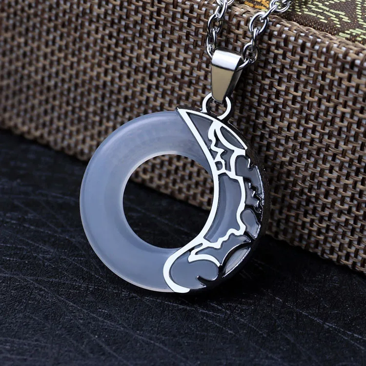 

Anime Tian Guan Ci Fu Necklace Hua Cheng Cosplay Xie Lian Moonlight Pendant Choker Necklaces Couple Jewelry Valentine's Day Gift