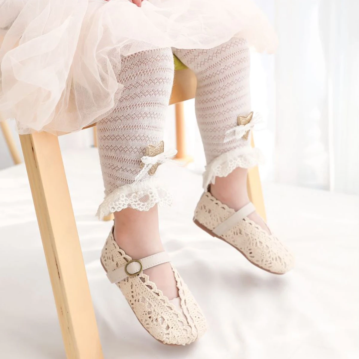 

hibobi Summer Children Leggings For Girls Kids Leggings Girls Lace Cropped Pants Girl Pants Kids Baby Flower Trousers 0-8Y