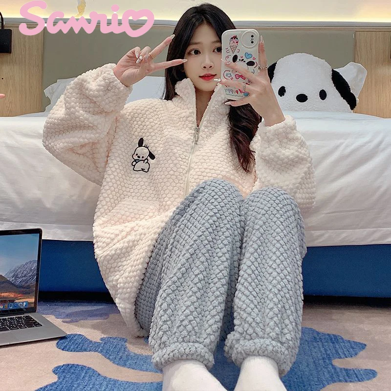 

Kawaii Sanrio Pachacco Pajamas Women Autumn and Winter Padded and Thickened 2023 New Winter Warm Zip Paragraph Home Wear Suit