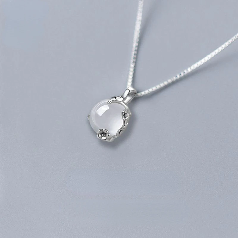 Ожерелье с подвеской в виде цветка сливы из натурального агата и нефрита