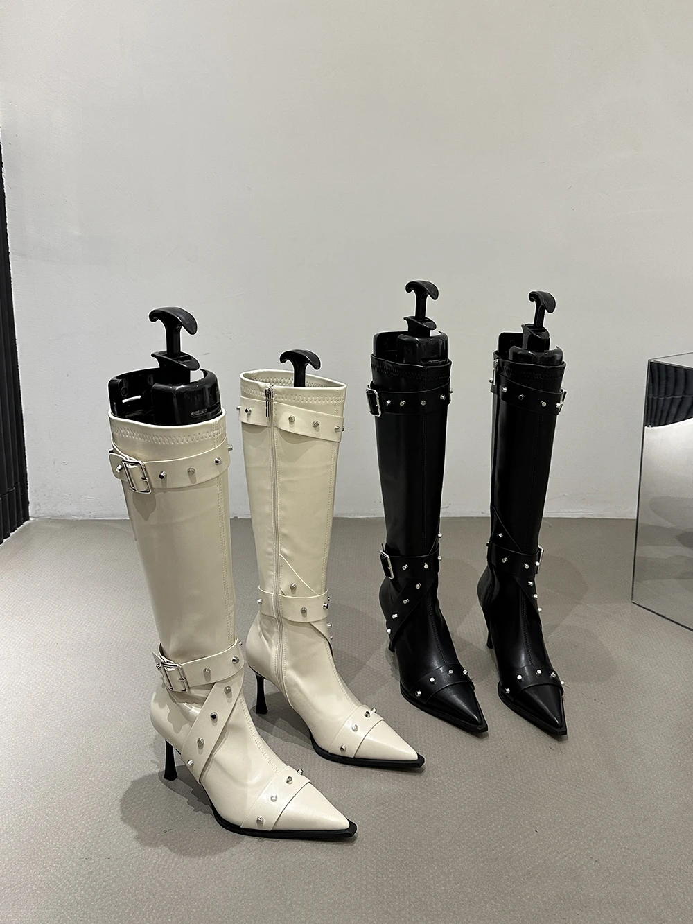 

Pointed Toe Women Knee High Boots Black Beige Brown Rivet Design Thin High Heels 2023 New Arrivals Belt Buckle Chelsea Boots 39