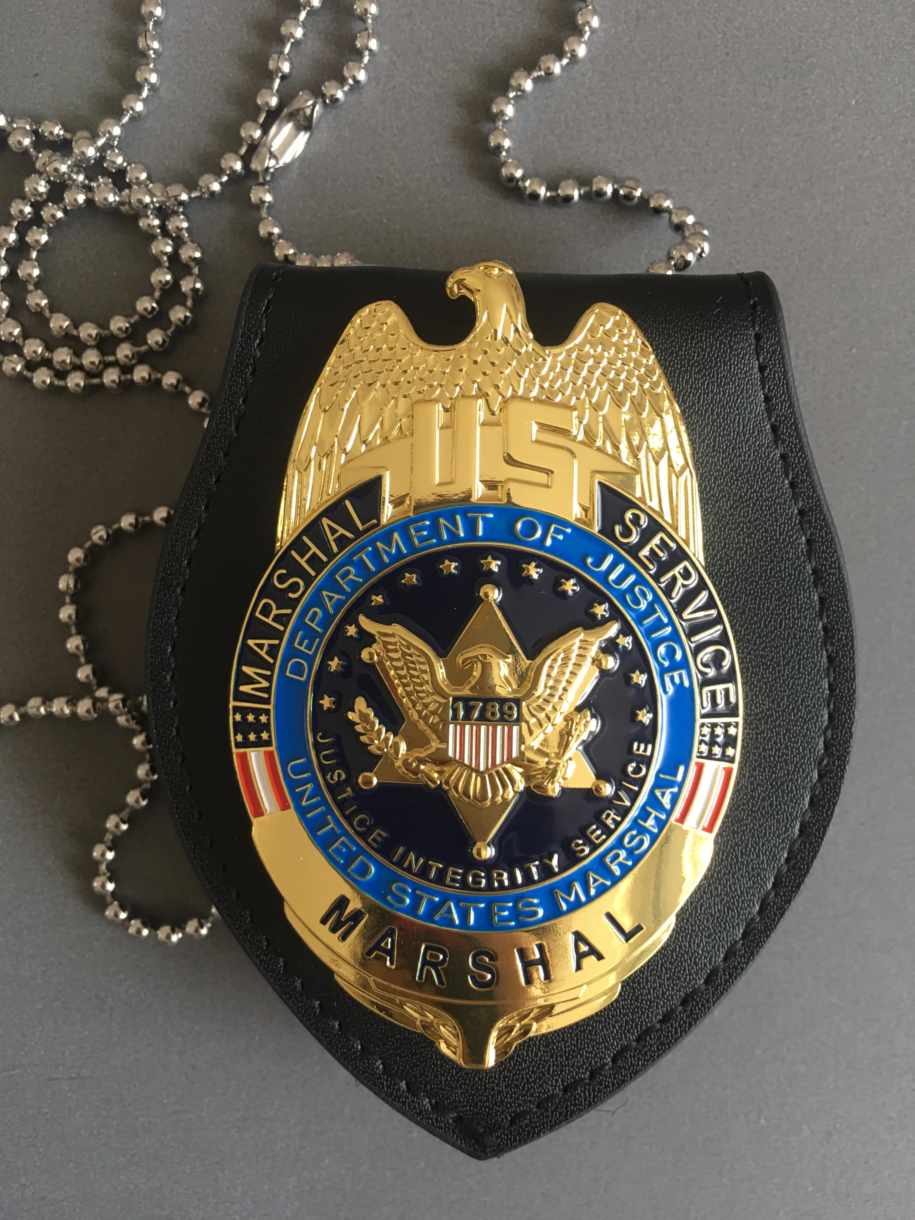 U.S. MARSHAL Department of Justice Detective Metal Badge 1:1 Movie Replica Role Play
