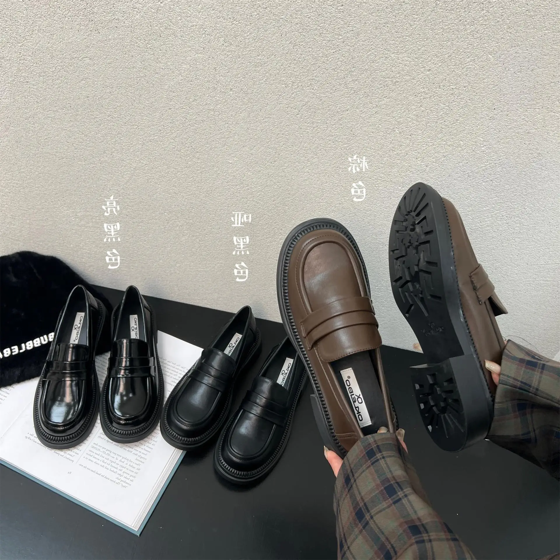 

Универсальные зимние женские туфли в британском стиле, женские повседневные кроссовки с закрытым носком, оксфорды без шнуровки, модные осе...