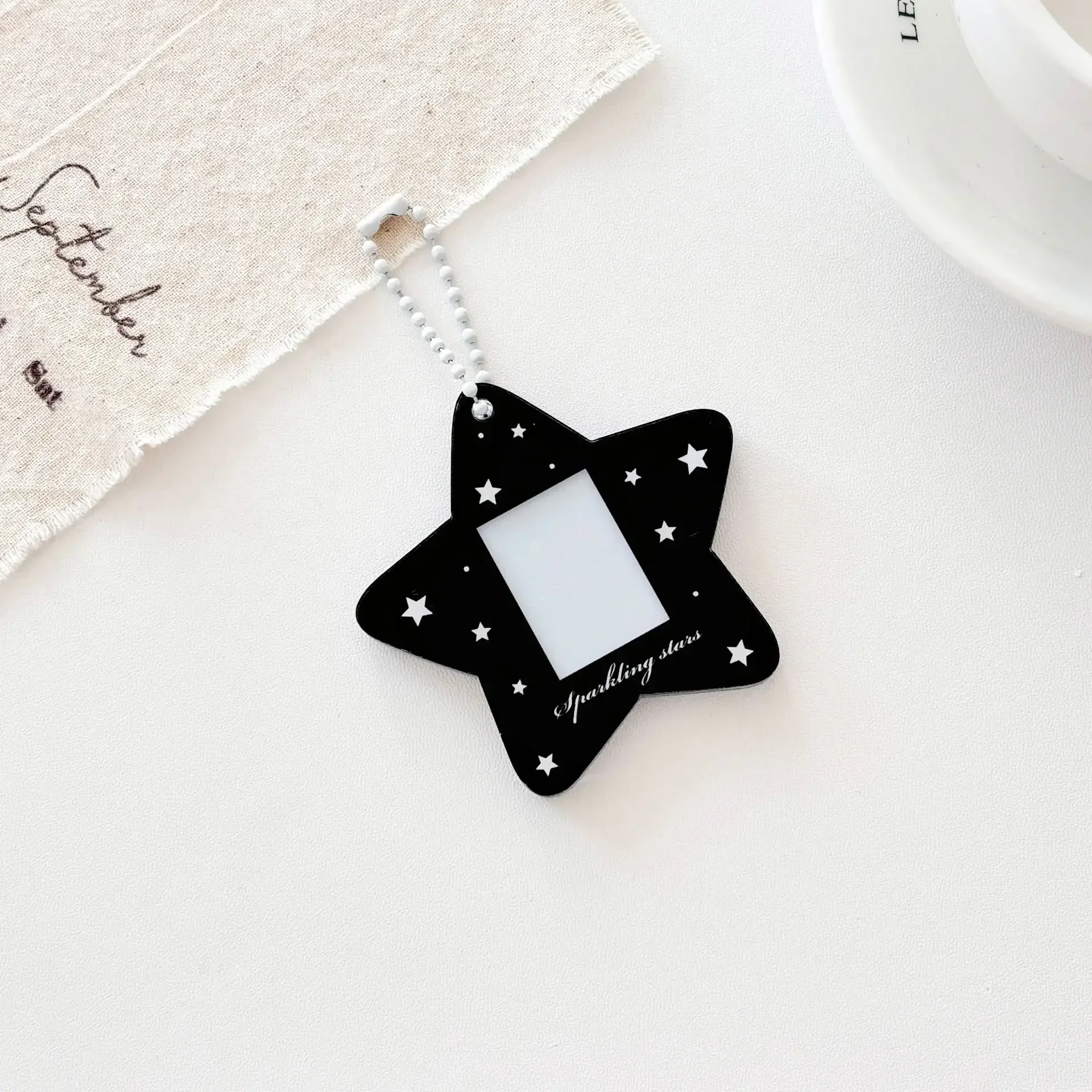 

Акриловый держатель для карт Kpop