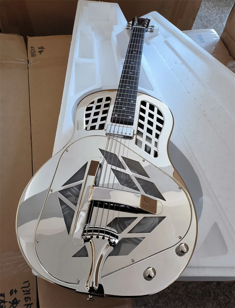 Резонаторная гитара Jonathan 19 серии