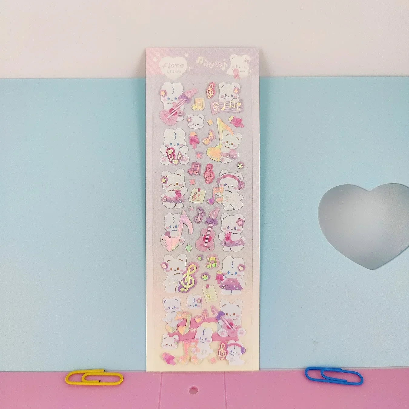 

Набор стикеров "Радужный торт"