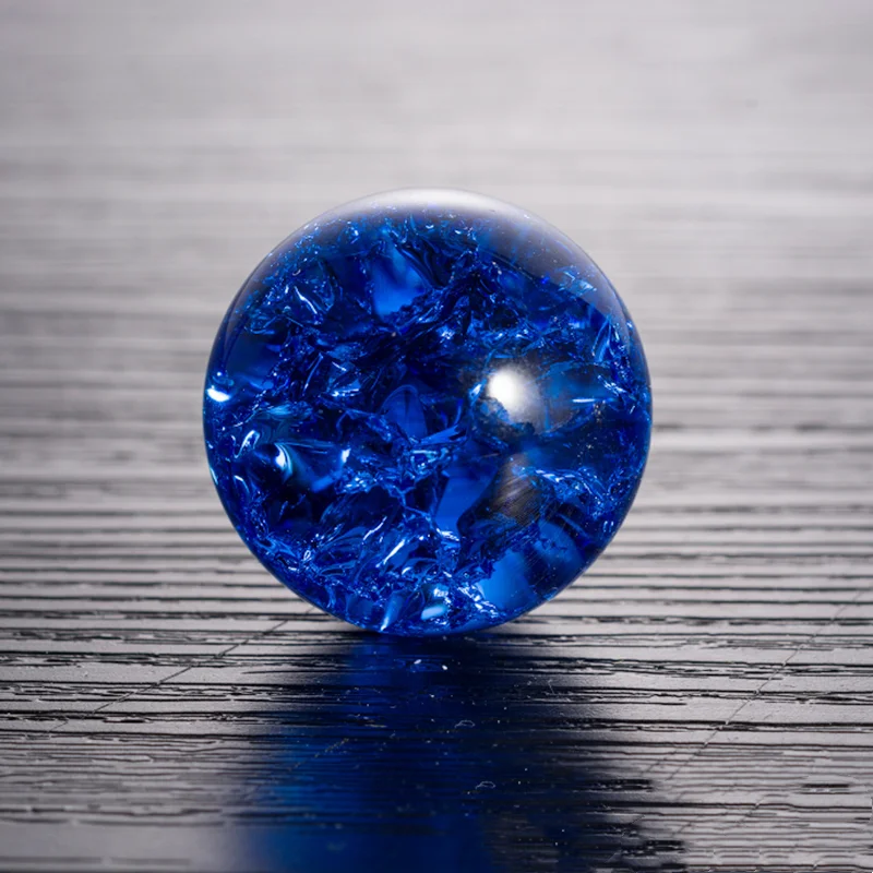 

Хрустальный пресс-папье