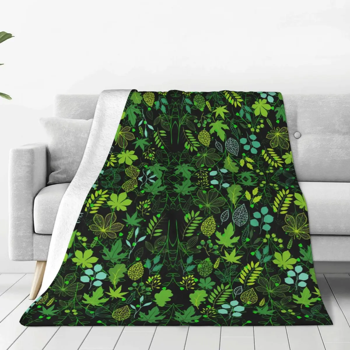 

Plant Print Flannel Blanket Green Leaves Super Soft Bedding Throws for Living Room Travel Office Cute Bedspread Sofa Bed Cover