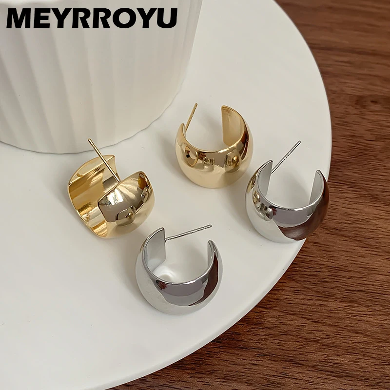 

MEYRROYU Gold Color Smooth Glossy Wide Stud Earrings For Women Girl Fashion New Jewelry Party Friend Gift pendientes mujer