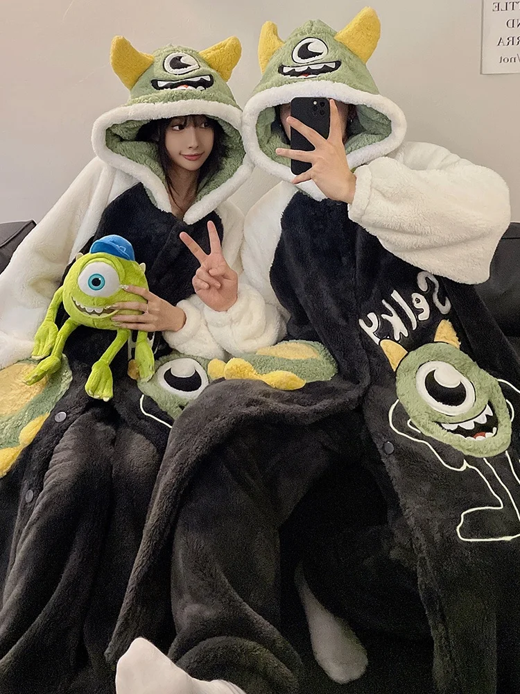 Big Eyes Couple Pajamas Women Winter Thickened Coral Fleece Flannel Nightgown Men's Homewear Set Can Be Worn outside