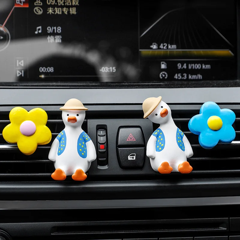 

Gypsum Vest Duck Car Air Outlet Decoration Cute Couple Diffusing Fragrance Stone Duck Auto Interior Decoration Car Accessories