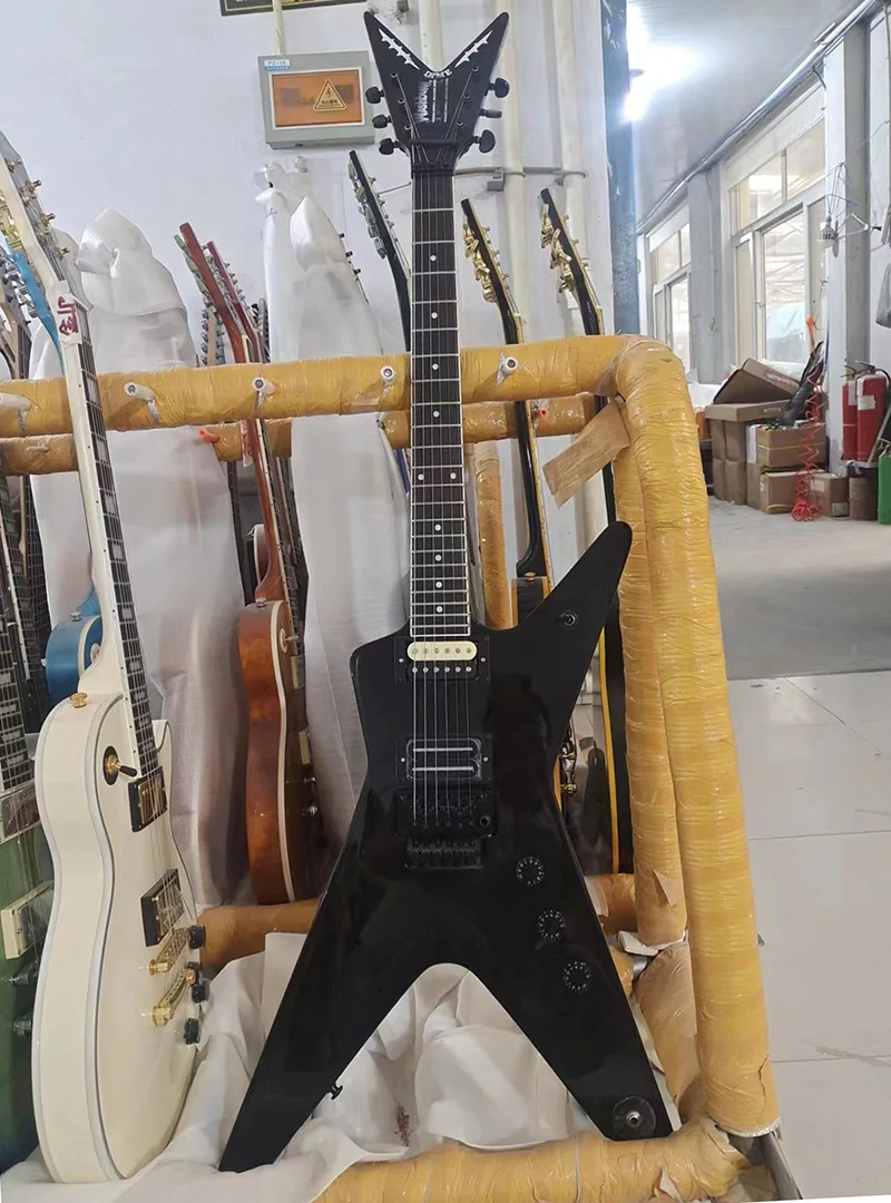 

Высококачественная 6-струнная электрическая гитара, черная фингерборд, Floyd Rose Vibrato мост, в зависимости от изображения. Принимаются индивидуальные заказы