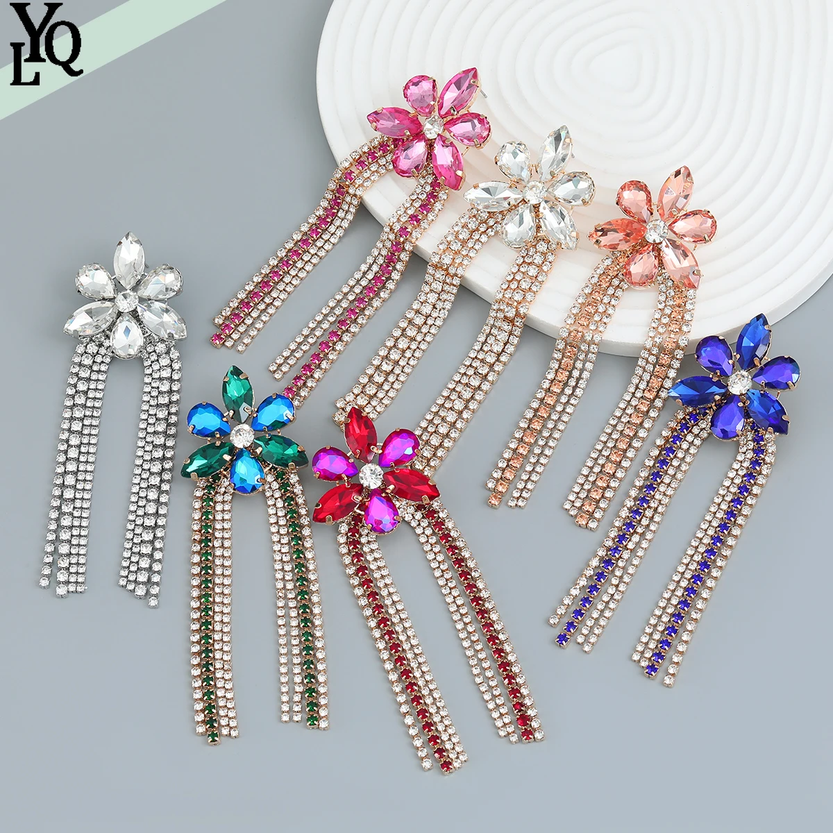 

2023 Summer New Metal Rhinestone Tassel Geometric Earrings Party Dinner Trend Women's Jewelry Charm Accessories Gift