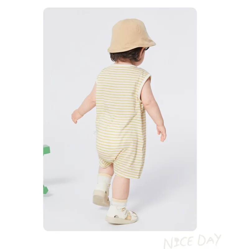 Рисунок 2 - Одежда для малышей; Комбинезон