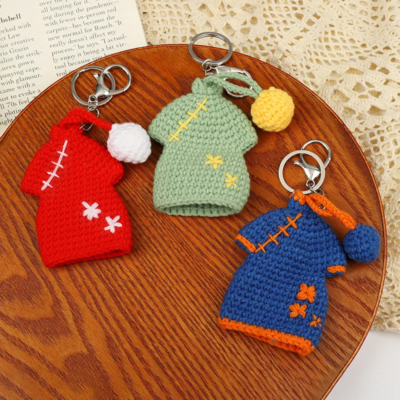 

Creative Knitting Keychains Knitted Chinese Cheongsam Dress Keychains Wholesale Cute Clothing Keyrings Car Keys Accessories