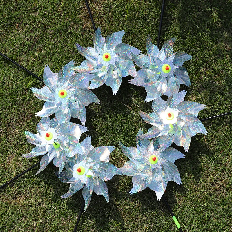 Ветряная мельница для отпугивания птиц