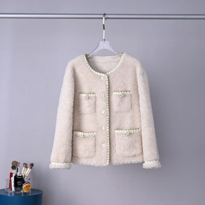 2023 Women Winter Fashion Sheep Shearing Jackets Female Short Round Neck Outerwear Ladies Genuine Wool Fur Warm Coats R362