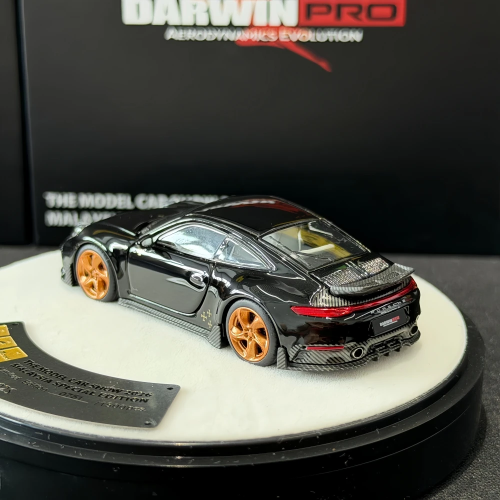 Фото Модель автомобиля PGM 1:64 Chopin DarwinPRO 992S из литого металла №4