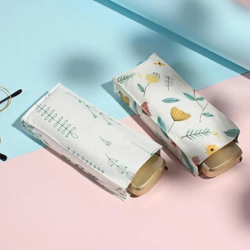 Женский студенческий мини-зонт Складывающийся в 5 раз с карманом солнечный