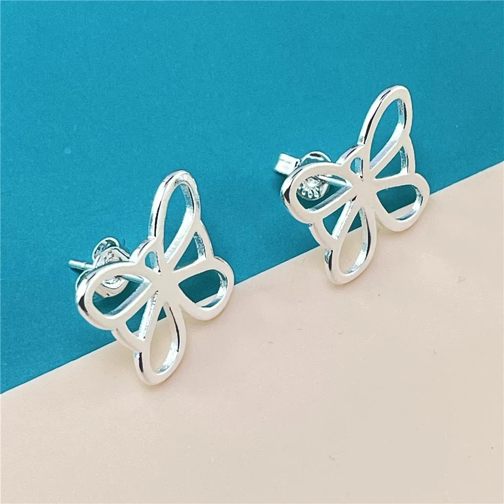 Женские серьги-насекомые из серебра 925 пробы с бабочкой