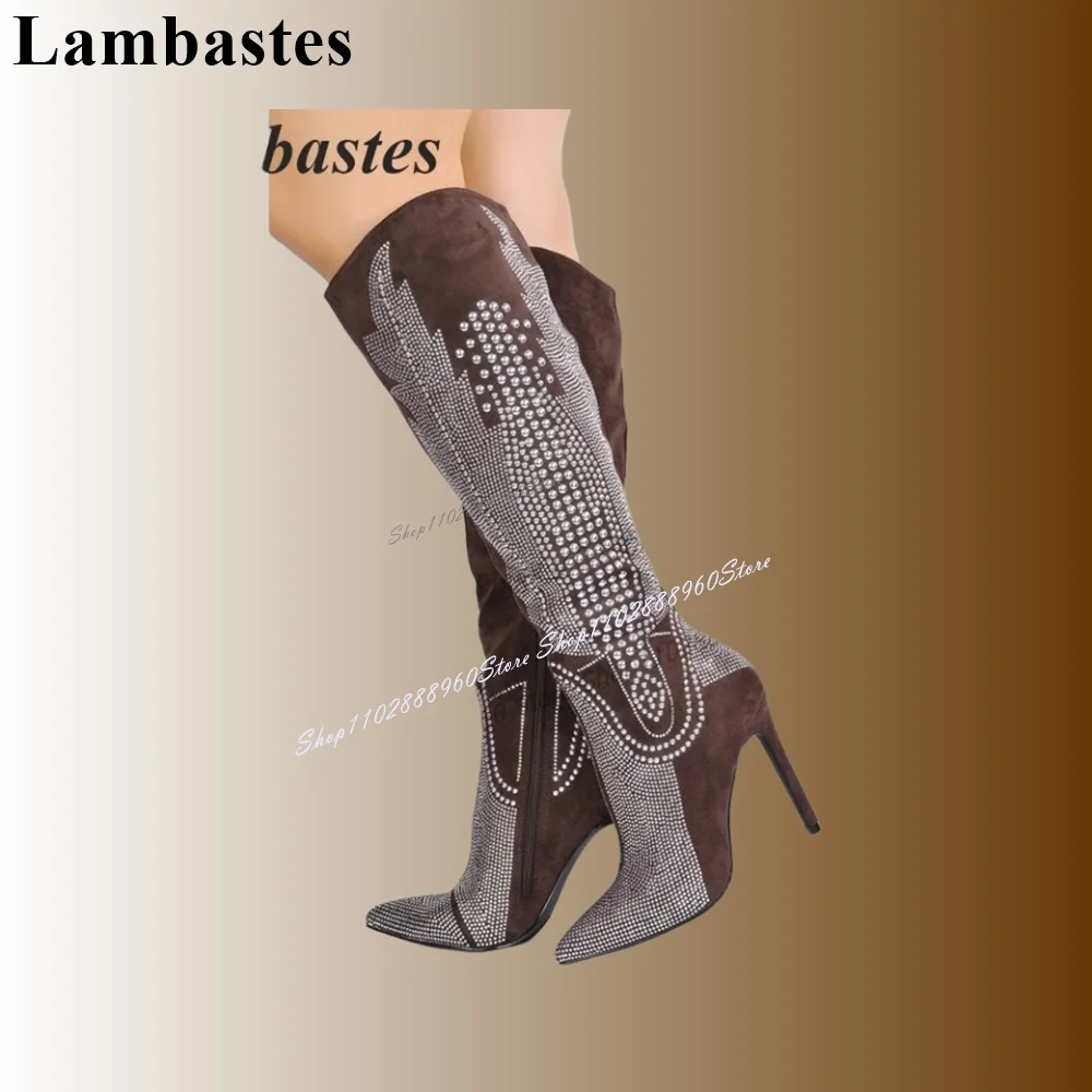 Женские сапоги до колена на высоком каблуке-шпильке с острым носком и боковой