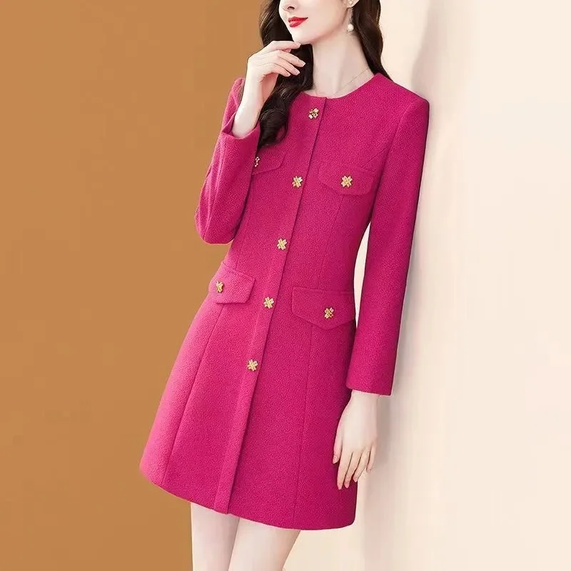 Женское твидовое платье роскошное и яркое средней длины Осень-зима 2023