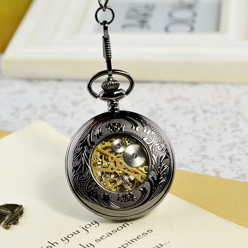 Luxury Mechanical Vintage Black Hollow Flower Pocket Watch for Men Women Man Skeleton Roman Numeral Dial Fob Chain Pendant Clock
