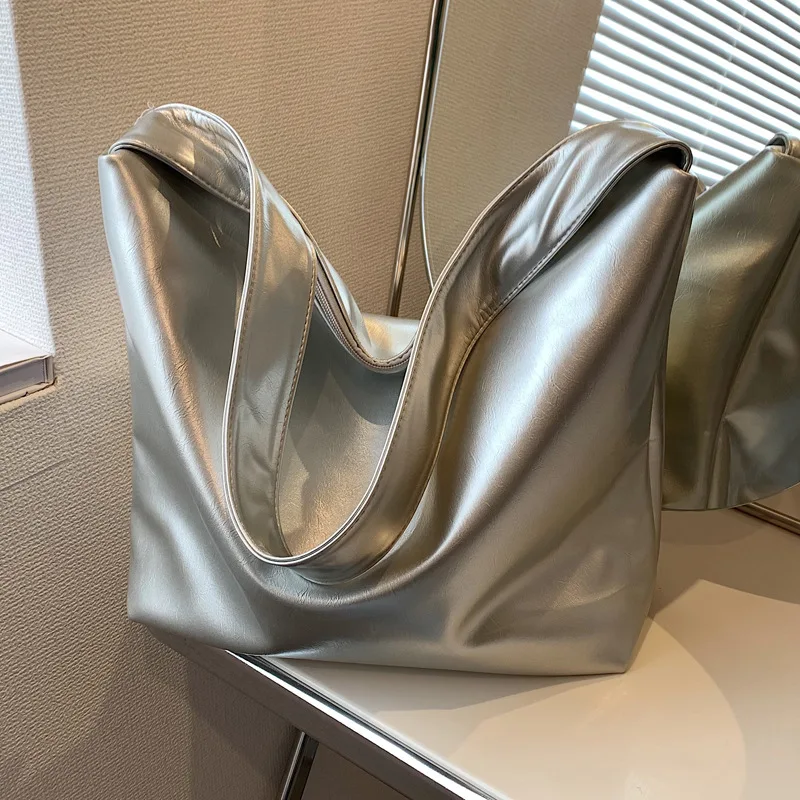

Вместительные сумки Хобо для женщин 2023 высококачественные дизайнерские сумки из мягкой кожи простые однотонные сумки через плечо