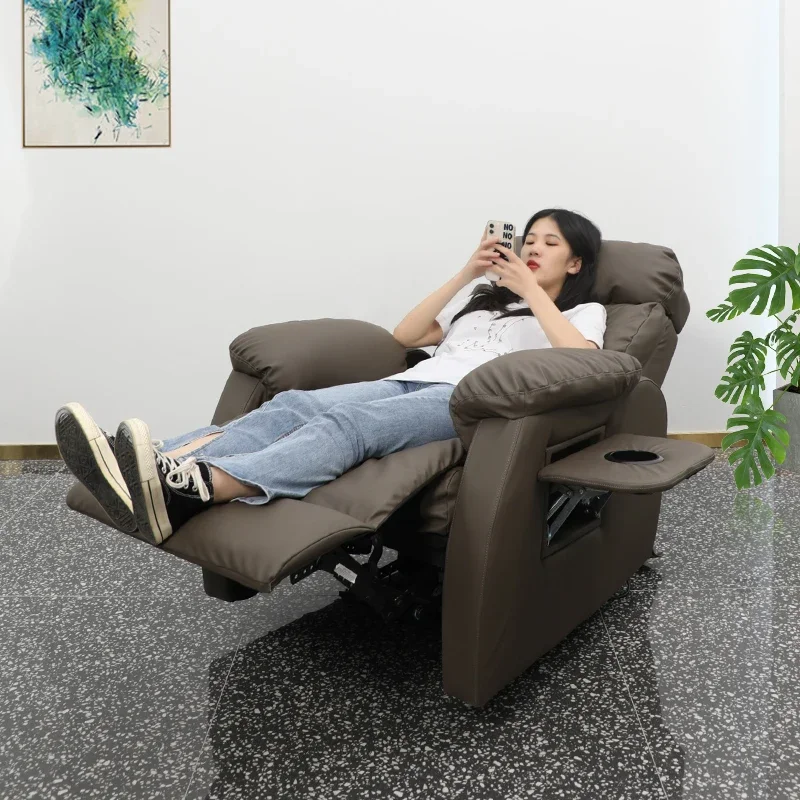 Парикмахерское кресло профессиональное для эстетического салона Барбара