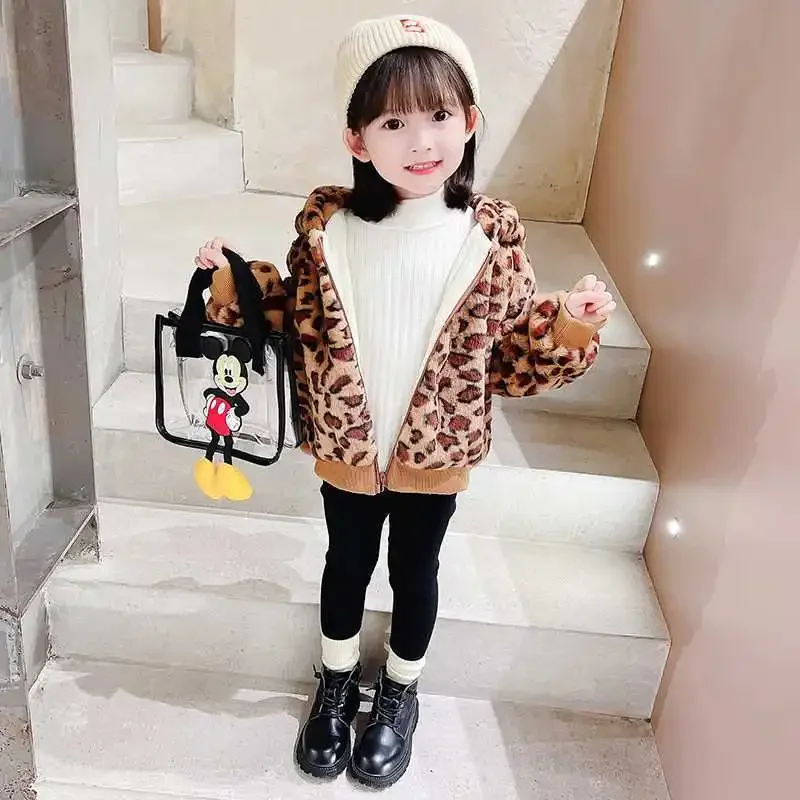 Свободное пальто для девочек осенняя Новинка 2024 Бархатные Топы с капюшоном и