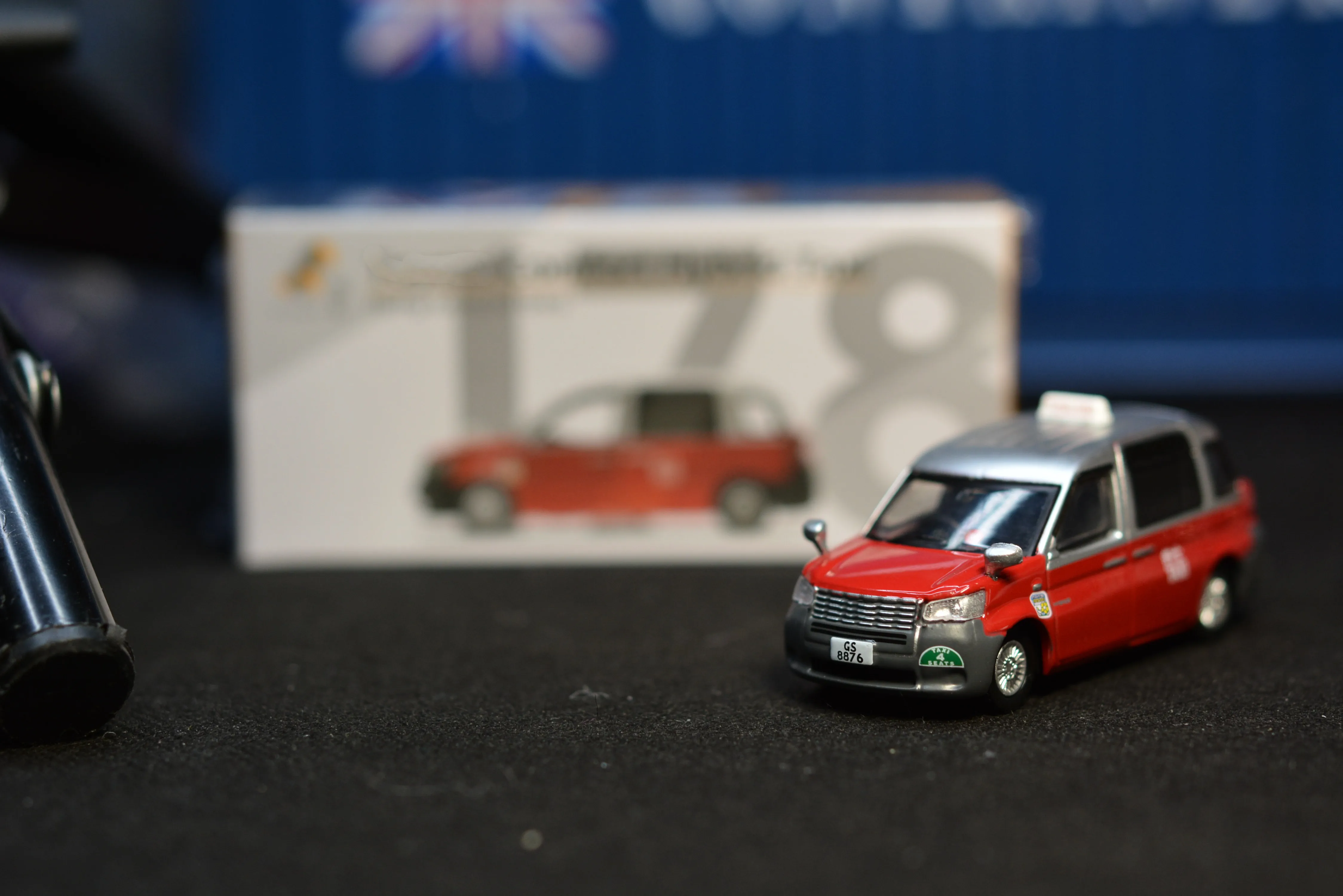 

Tiny 1/64 Comfort Hybrid Taxi Hong Kong (Urban) ATC64359 Die Cast Model Car Collection Limited