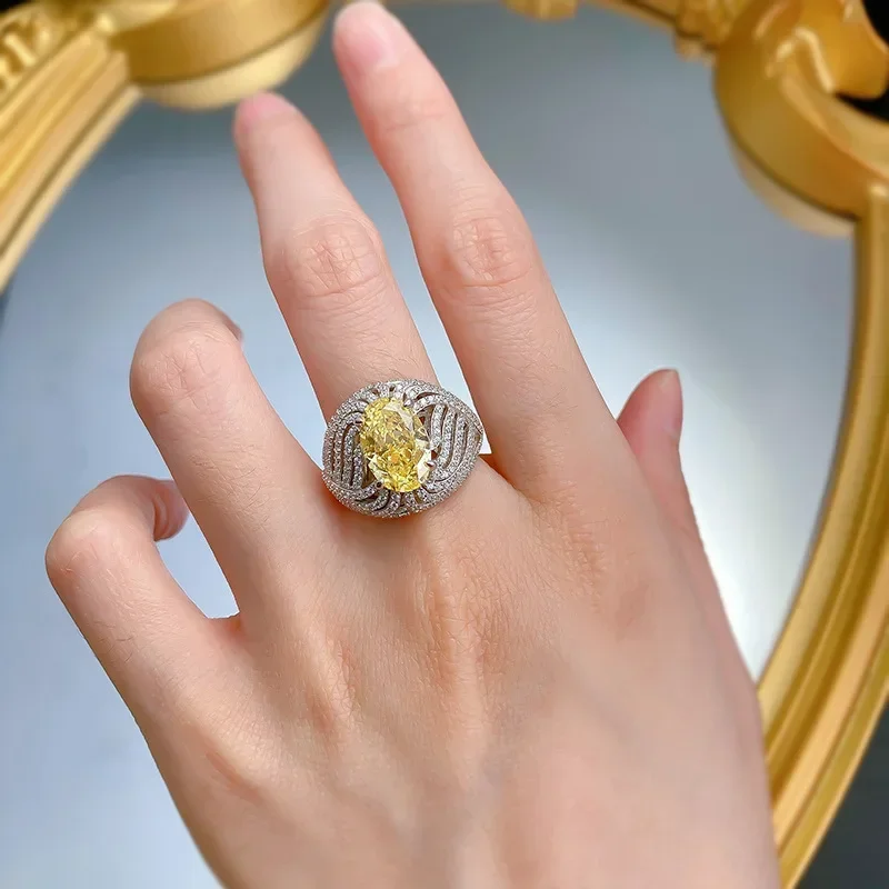 Женское кольцо из серебра 100% пробы с сапфиром