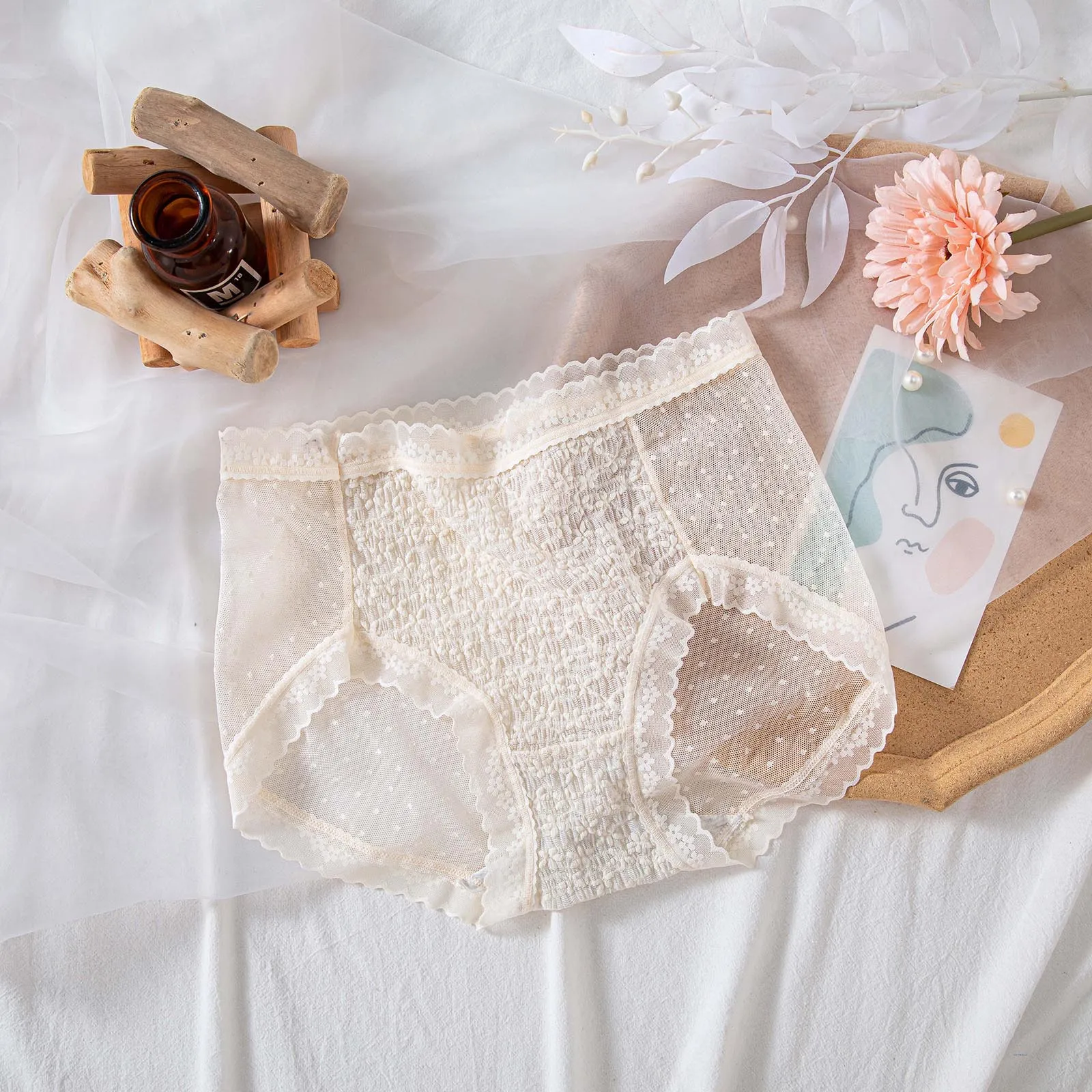 

Women's Cool Cotton Underwear Sexy Lace Panties Transparent Mesh Briefs Mid Waist Seamless Underpants Female Sexy Lingerie