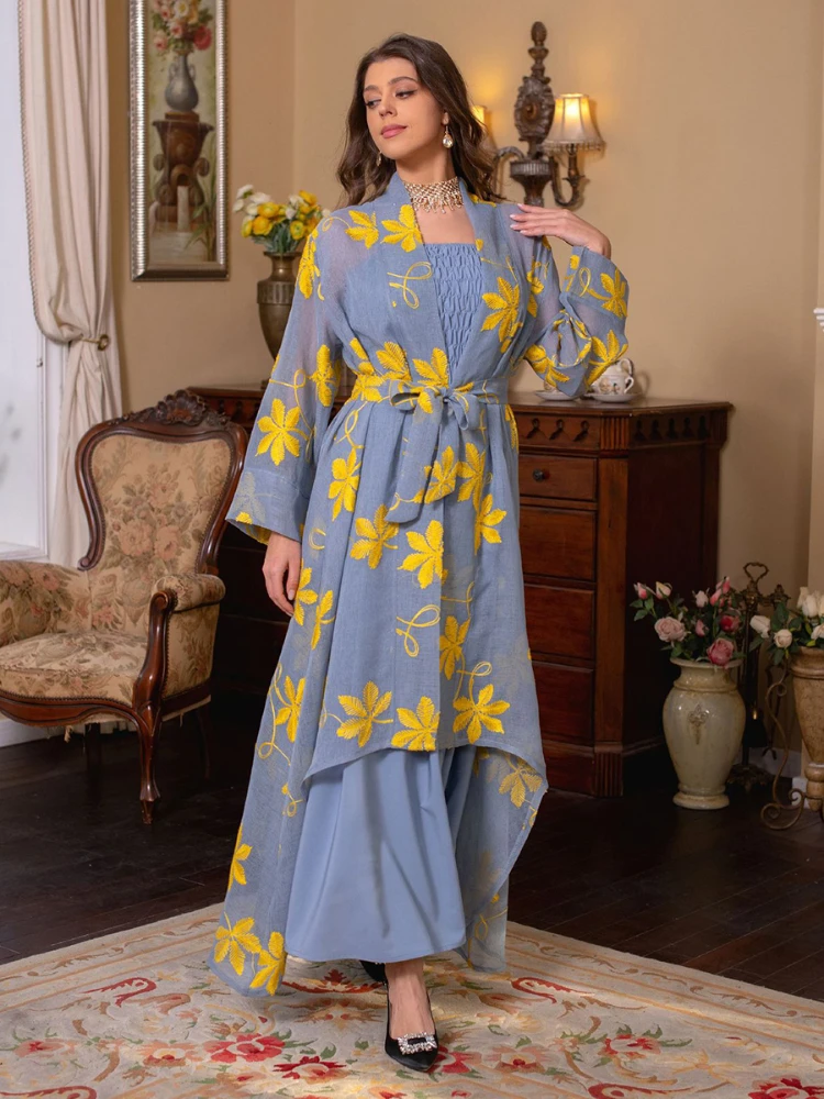 

Abaya New 2023 Embroidery Chic And Elegant Woman Dress Mesh Cardigan Belted Kaftan And Solid Gray Camisole Dress Muslim Sets
